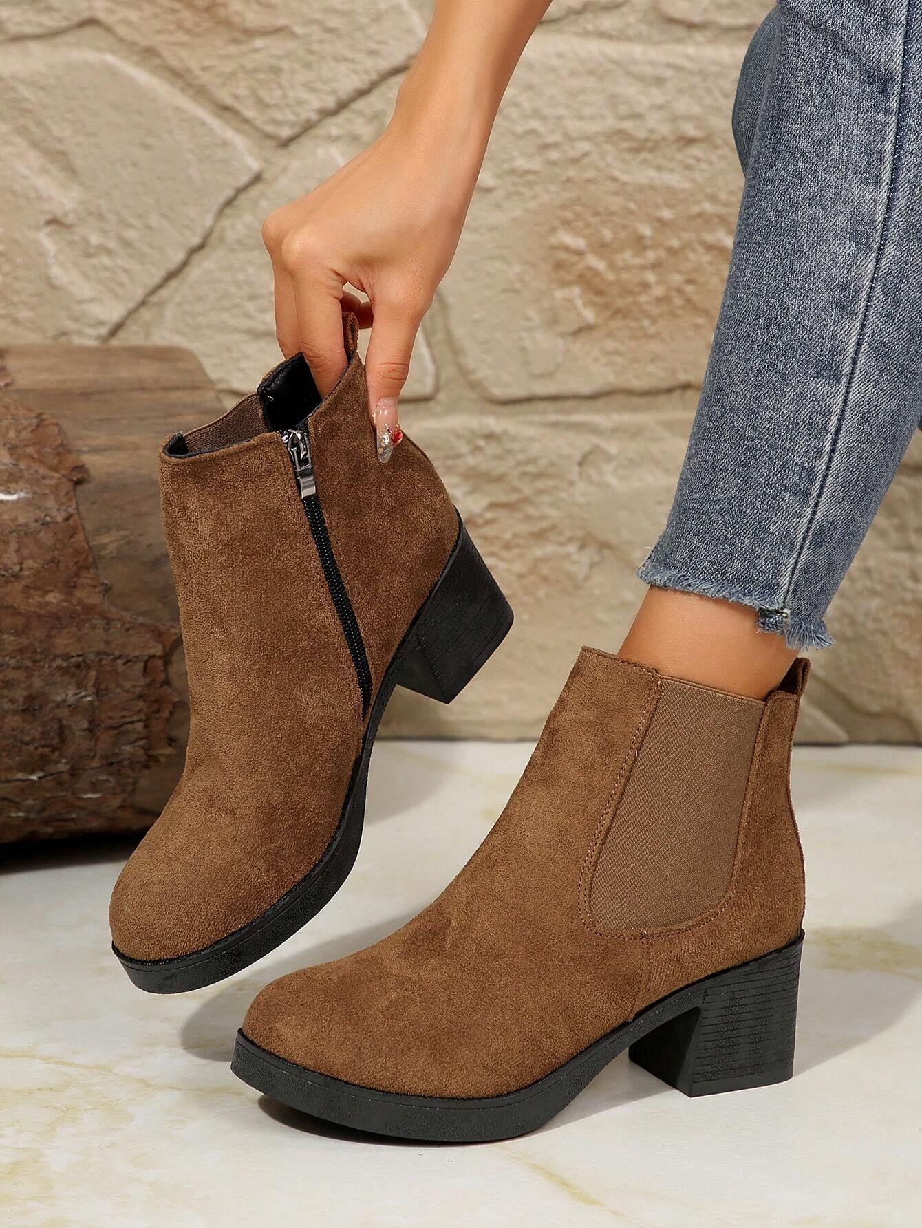 Women's Chelsea Boots